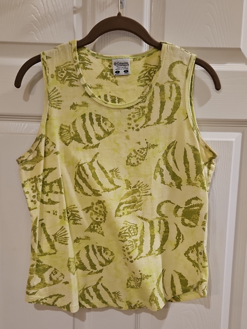 Columbia Lime Green Fish-Print Sleeveless Tank
